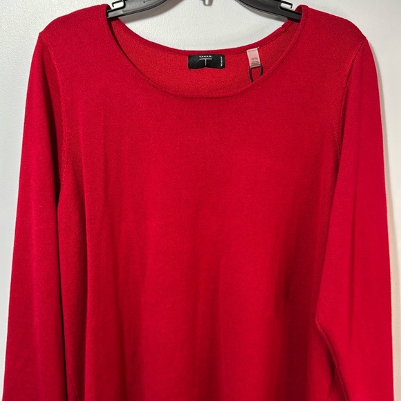 Tahari Sweater Red Tunic Scoop Neck High Low Hem in Size 1X NWT - Picture 3 of 16